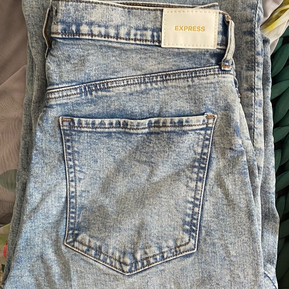 Express High Rise Wide Leg Jeans - Picture 5 of 5